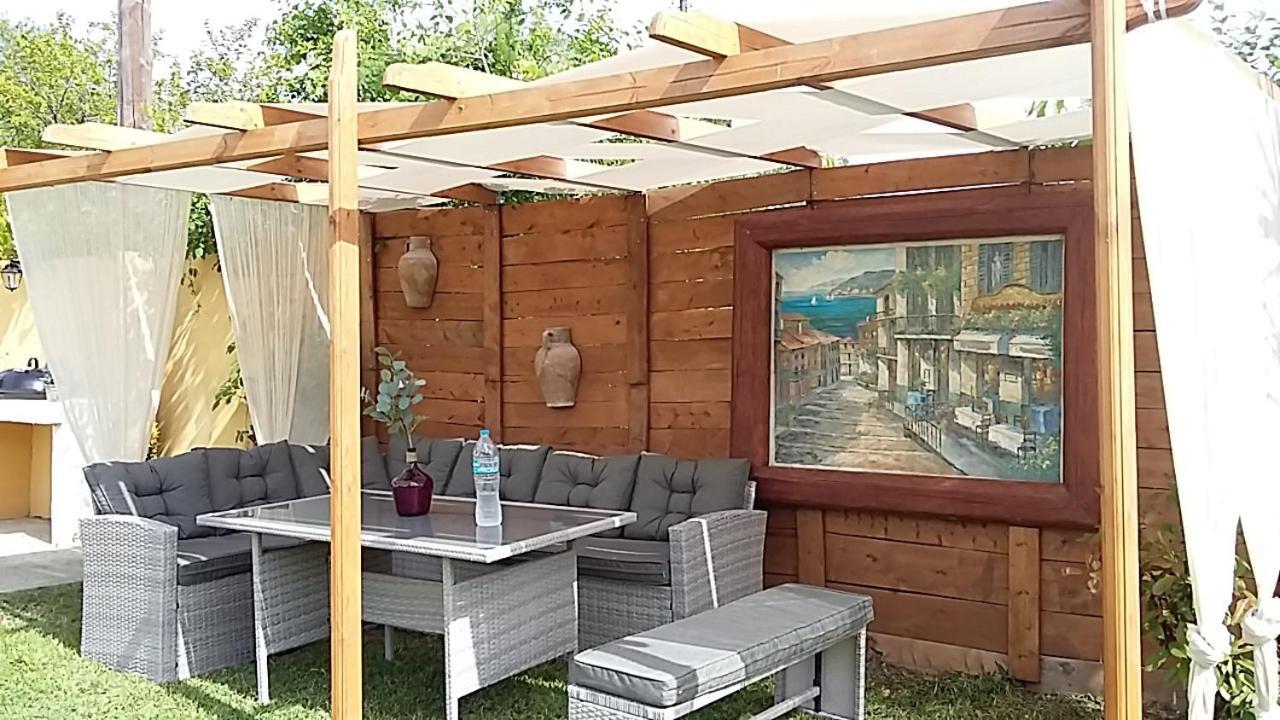 Eleas Gi Villa Vitaládes Eksteriør billede